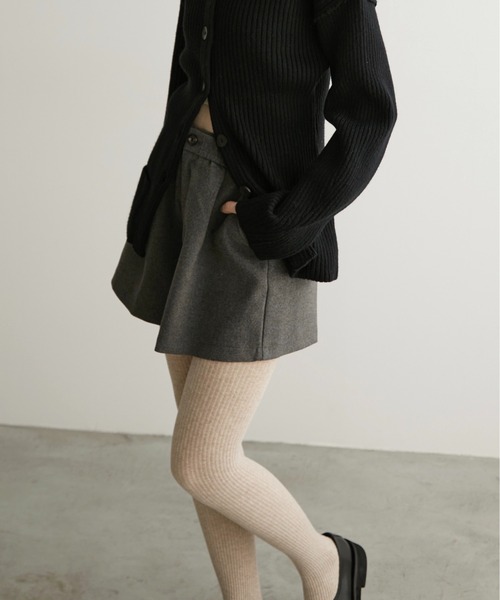 LOSCa(ロスカ)の「ウール混タックイージーショートパンツ(その他パンツ・レディース・チャコールグレー/グレー/ブラック・FREE)」の3枚目の写真
