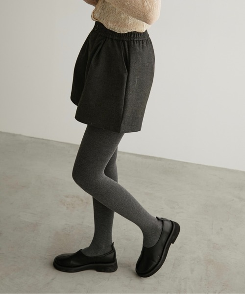 LOSCa(ロスカ)の「ウール混タックイージーショートパンツ(その他パンツ・レディース・チャコールグレー/グレー/ブラック・FREE)」の21枚目の写真