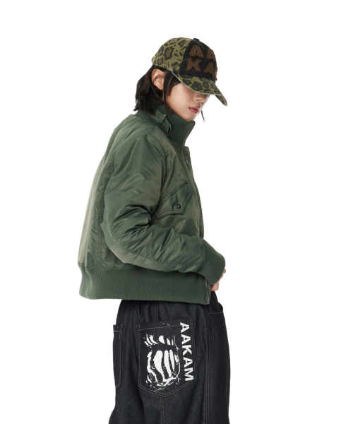 AAKAM(アーカム)の「Knee Pin-tuck Printed Denim Pants (Black)(デニムパンツ・レディース・その他・1/2)」の10枚目の写真