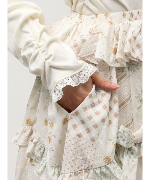 merry jenny（メリージェニー）の「デコラティブリボンフレアスカート（スカート・レディース・ブルー/オフホワイト/アイボリー・FREE）」の14枚目の写真