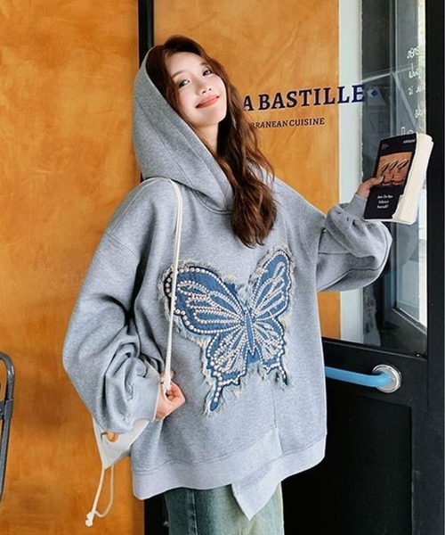 CANVAS+(キャンバスプラス)の「【CANVAS+】バタフライ刺しゅうアシメヘムパーカー(パーカー・レディース・グレー・M/LL)」の17枚目の写真