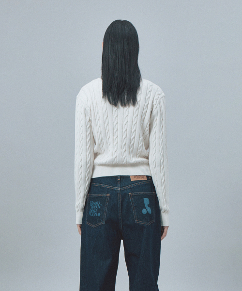 Rest&Recreation(レストアンドレクリエーション)の「CABLE V-NECK KNIT TOP - IVORY(ニット/セーター・レディース・その他・ONE)」の5枚目の写真