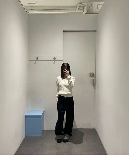 Rest&Recreation(レストアンドレクリエーション)の「CABLE V-NECK KNIT TOP - IVORY(ニット/セーター・レディース・その他・ONE)」の2枚目の写真