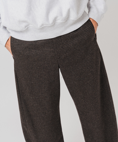 EDIFICE（エディフィス）の「”RE:NEWOOL”3D フィット パンツ（その他パンツ・メンズ・ベージュ/ネイビー/ブラウン/ブラック/チャコールグレー・MEDIUM/SMALL/LARGE）」の3枚目の写真