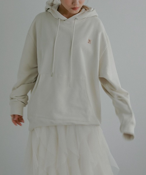 N WITH.（エヌウィズ）の「オーバーサイズフーディー（パーカー・レディース・アイボリー/ブラック・FREE）」の3枚目の写真