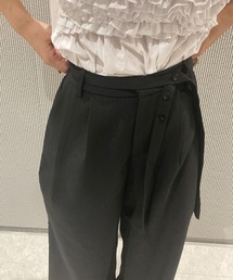 ISOOK | リボンベルト付きワイドスラックス(comochi select) / ハイウエスト タック ワイドパンツ オフィスカジュアル フルレングス 無地 ブラック 黒(スラックス)