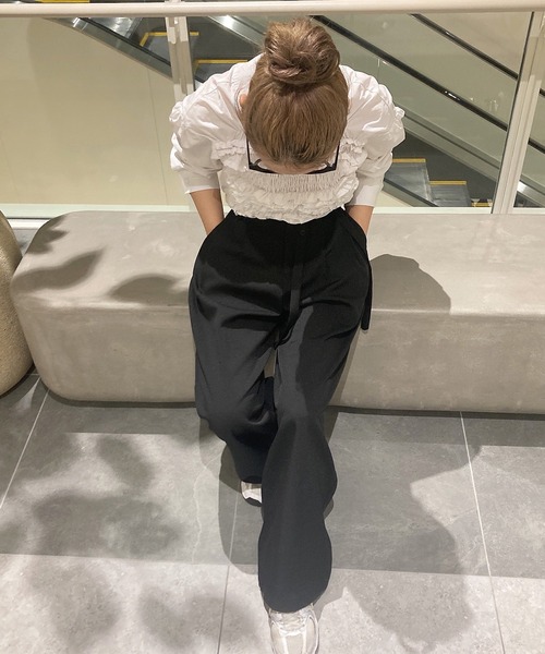 ISOOK（アイスー）の「リボンベルト付きワイドスラックス(comochi select) / ハイウエスト タック ワイドパンツ オフィスカジュアル フルレングス 無地 ブラック 黒（スラックス・レディース・ブラック・FREE）」の8枚目の写真