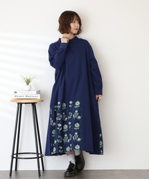 EMAGO お花とライン刺繍ワンピース 長袖