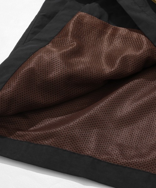 KRIFF MAYER(クリフメイヤー)の「【撥水・防汚】クリーネスマウンテンパーカー(マウンテンパーカー・メンズ・カラフル/グリーン/ネイビー/オレンジ/ベージュ/ブラック・MEDIUM/X-LARGE/LARGE)」の12枚目の写真