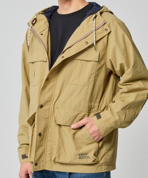 KRIFF MAYER(クリフメイヤー)の「【撥水・防汚】クリーネスマウンテンパーカー(マウンテンパーカー・メンズ・カラフル/グリーン/ネイビー/オレンジ/ベージュ/ブラック・MEDIUM/X-LARGE/LARGE)」の19枚目の写真