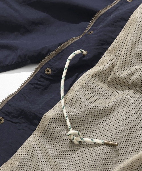 KRIFF MAYER(クリフメイヤー)の「【撥水・防汚】クリーネスマウンテンパーカー(マウンテンパーカー・メンズ・カラフル/グリーン/ネイビー/オレンジ/ベージュ/ブラック・MEDIUM/X-LARGE/LARGE)」の15枚目の写真