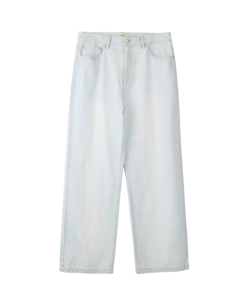 YALE(イェール)の「ウィメンズストレートデニムパンツ_ライトブルー(デニムパンツ・レディース・その他・SMALL/MEDIUM)」の2枚目の写真