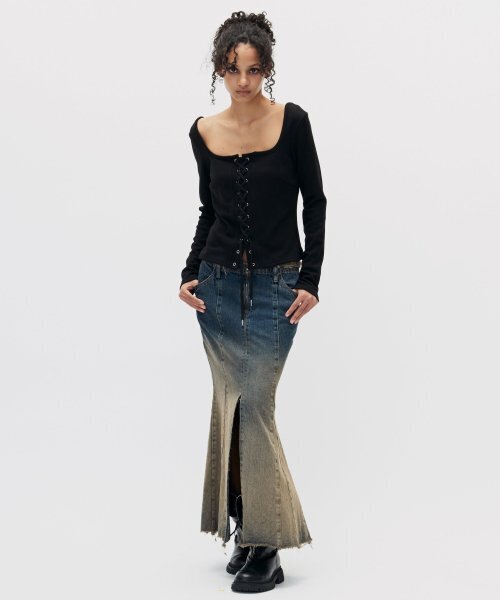 SETSETSET（セットセットセット）の「GRADATION MERMAID FIT DENIM SKIRT BLUE（スカート・レディース・その他・MEDIUM）」の3枚目の写真