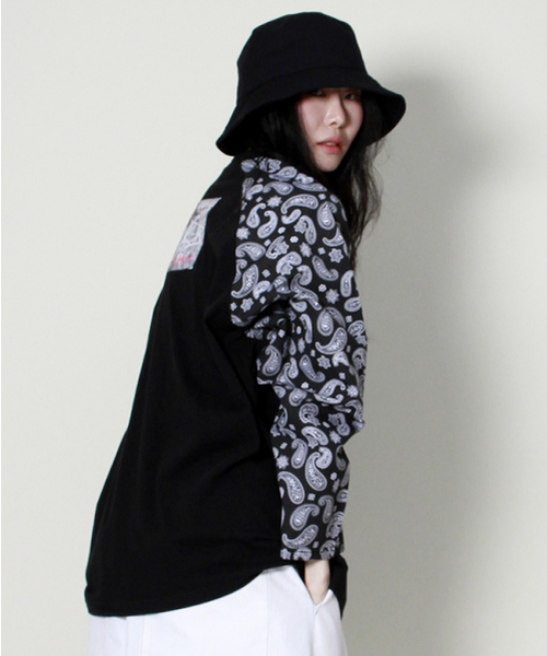 DEMARC(ドゥマーク)の「ペイズリー ルーズフィット 長袖Tシャツ ブラック(Tシャツ/カットソー・レディース・その他・MEDIUM/LARGE)」の10枚目の写真