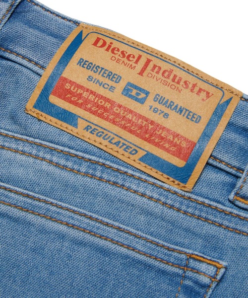 DIESEL KIDS（ディーゼルキッズ）の「DIESEL（ディーゼル）Kids & Junior デニムパンツ（デニムパンツ・キッズ・インディゴブルー・10Y/6Y/12Y/14Y/4Y/8Y）」の3枚目の写真