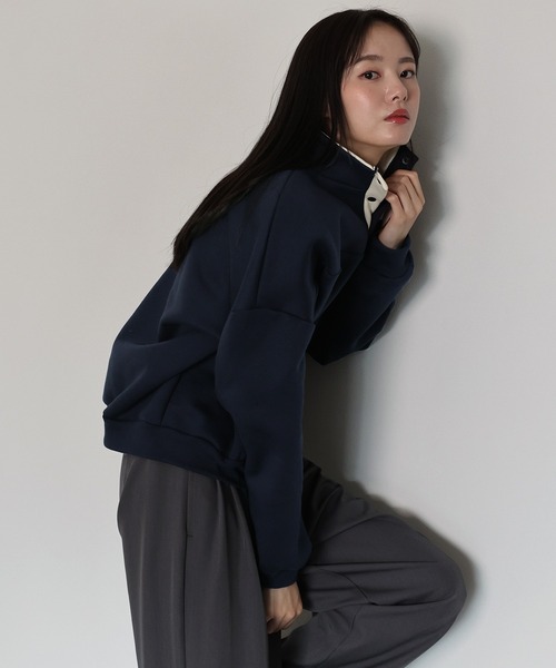 J by blue(ジェイバイブルー)の「裏起毛バイカラースウェット(スウェット・レディース・グレー/アイボリー/ネイビー・MEDIUM)」の2枚目の写真