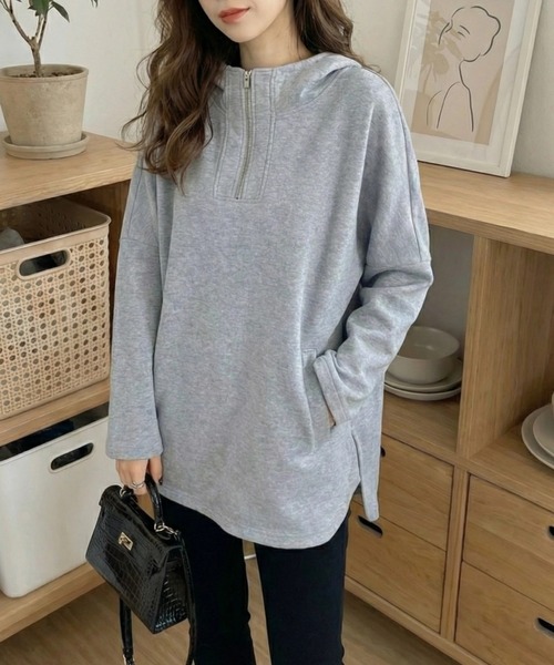 cammie(キャミー)の「ハーフジップトップス(パーカー・レディース・アイボリー/グレー・M/L)」の4枚目の写真