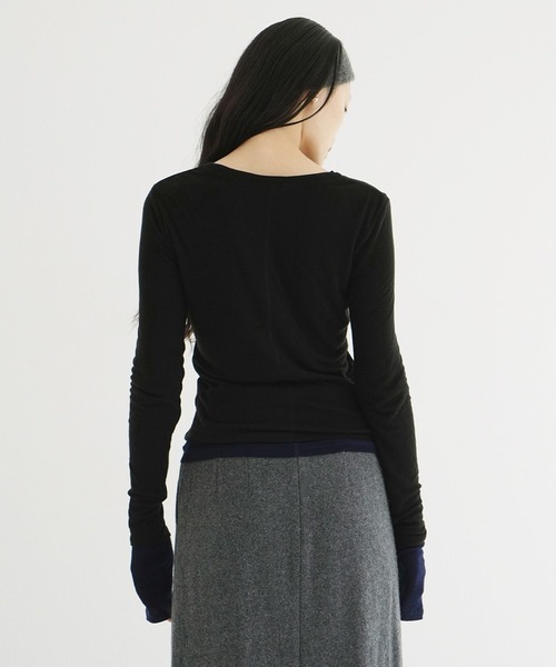 CLANE（クラネ）の「SHEER LAYERED CUT TOPS（Tシャツ/カットソー・レディース・ベージュ/ブラック・1/2）」の18枚目の写真