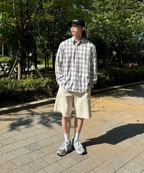 INDUST（インダスト）の「フォーシーズンオンブレチェックシャツ_アイボリー（シャツ/ブラウス・レディース・アイボリー・1(S)/2(M)/3(L)）」の10枚目の写真