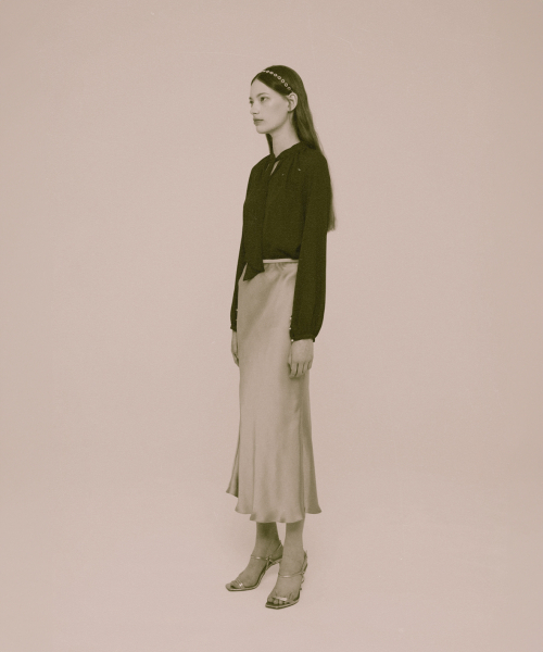 ICE GARDEN A.508（アイス ガーデン エイオーゴンパル）の「Mermaid Maxi Satin Skirt_Black（スカート・レディース・その他・SMALL/MEDIUM）」の3枚目の写真
