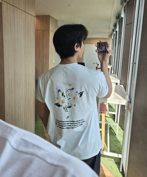 GALEX(ギャレックス)の「デイジーアートワークショートスリーブホワイト GA5625 WH(Tシャツ/カットソー・メンズ・その他・SMALL/MEDIUM)」の5枚目の写真