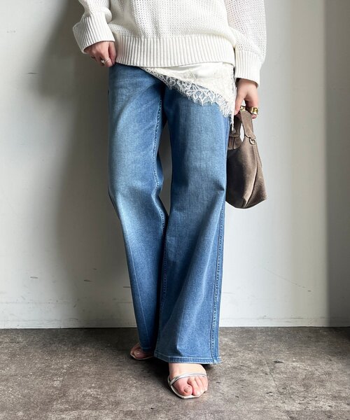 DouDou（ドゥドゥ）の「ストレッチフレアデニム（デニムパンツ・レディース・インディゴブルー/ブルー・36/38）」の13枚目の写真