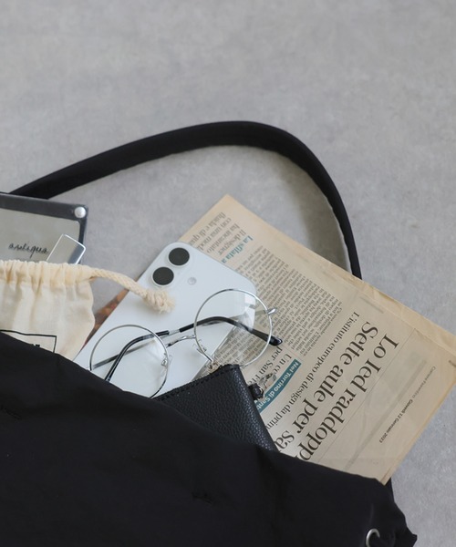 antiqua（アンティカ）の「2way バケツ型 トートバッグ（トートバッグ・レディース・アイボリー/ブラック・FREE）」の12枚目の写真