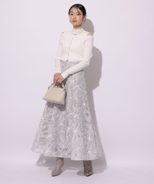 Mystrada（マイストラーダ）の「オフショルアンサンブル（ニット/セーター・レディース・ブラック/ホワイト/ライトパープル/ブルーグレー・38）」の19枚目の写真