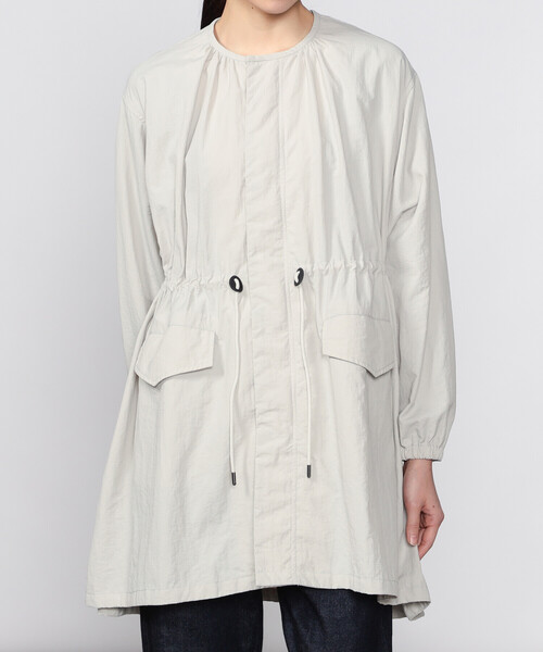 LE GLAZIK(ルグラジック)の「LE GLAZIK | ナイロン ノーカラーコート WOMEN(ノーカラーコート・レディース・ライトグレー/ベージュ/ブラック・36)」の18枚目の写真