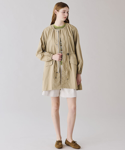 LE GLAZIK(ルグラジック)の「LE GLAZIK | ナイロン ノーカラーコート WOMEN(ノーカラーコート・レディース・ライトグレー/ベージュ/ブラック・36)」の10枚目の写真