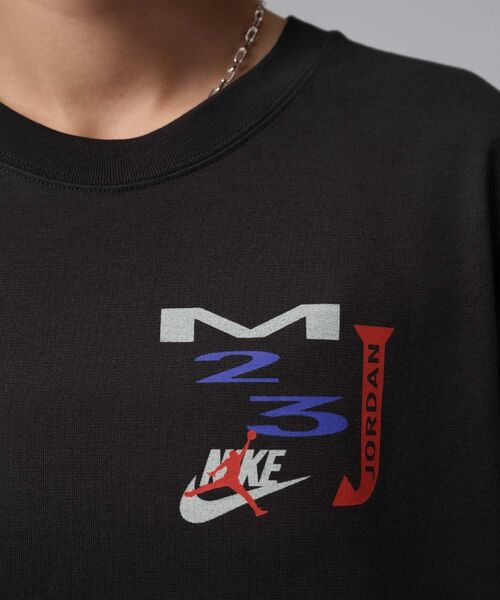 JORDAN BRAND(ジョーダンブランド)の「ジョーダン フライト ウィメンズ オーバーサイズド ロングスリーブ Tシャツ / Jordan Flight Women's Oversized Long-Sleeve T-Shirt IF0804-045 Off Noir(Tシャツ/カットソー・レディース・ブラック系その他・XS/S/M/XL/2XL/L)」の15枚目の写真