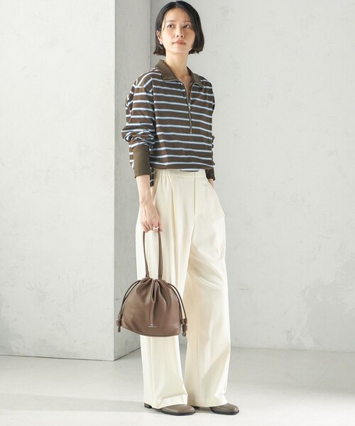 SHIPS(シップス)の「【WEB限定】George Cinq: DRAWSTRING BAG(S)(ショルダーバッグ・レディース・ライトイエロー/ベージュ系/ライトブルー/ブラック/オフホワイト/ブラウン/ネイビー/キャメル/ワイン/ダークブラウン・ONE SIZE)」の11枚目の写真