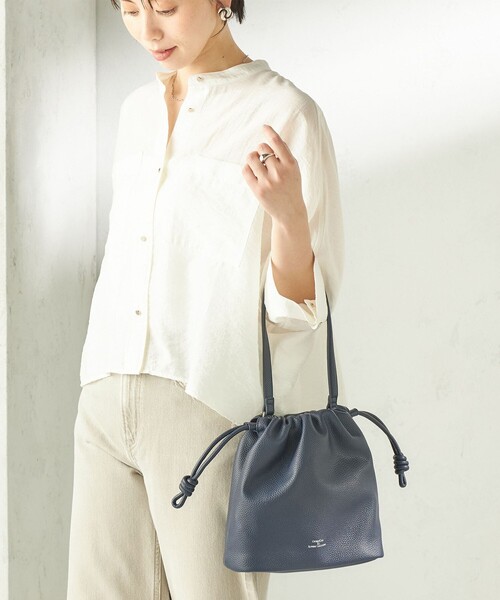 SHIPS(シップス)の「【WEB限定】George Cinq:DRAWSTRING BAG(S)(ショルダーバッグ・レディース・ライトイエロー/ベージュ系/ライトブルー/ブラック/オフホワイト/ブラウン/ネイビー・ONE SIZE)」の18枚目の写真