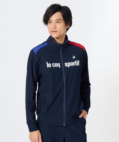 le coq sportif(ルコックスポルティフ)の「接触冷感ストレッチスタンドジャケット(ナイロンジャケット・メンズ・ブルー/ネイビー/レッド・L/XL/M/XXL/S)」の2枚目の写真