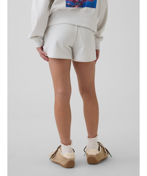GAP（ギャップ）の「ヴィンテージソフト フレンチテリー SAKURA GAPロゴ スウェットショートパンツ (キッズ)（その他パンツ・キッズ・ホワイト/ピンク・120cm/130cm/140cm/150cm/160cm）」の7枚目の写真