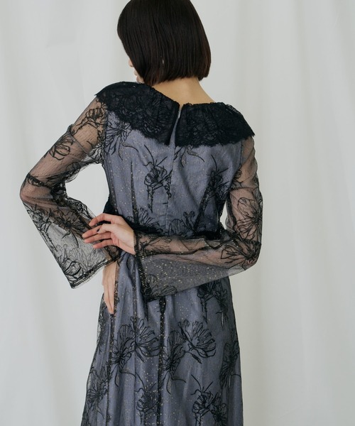 ANDRESD(アンドレスド)の「クロスレースフラワードレス / cross lace flower dress(ドレス・レディース・グレー/モカ/ベージュ・L/M/S)」の7枚目の写真