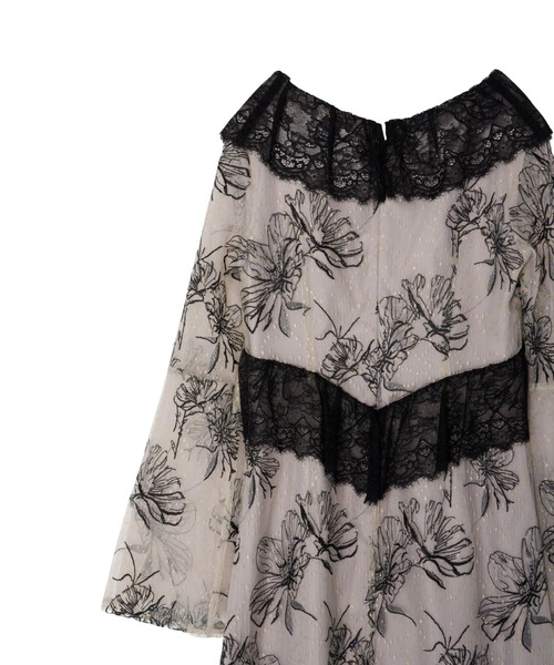 ANDRESD(アンドレスド)の「クロスレースフラワードレス / cross lace flower dress(ドレス・レディース・グレー/モカ/ベージュ・L/M/S)」の21枚目の写真