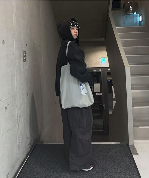 LXT（エルエックスティー）の「コットンカーブドウォッシングワイドパンツ[チャコール]（その他パンツ・レディース・その他・2XL/X-LARGE/LARGE/MEDIUM/SMALL）」の15枚目の写真