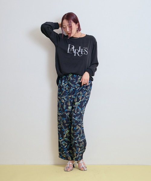 LHELBIE(レルビエ)の「フラワープリントパンツ(その他パンツ・レディース・オフホワイト/ブラック・M)」の3枚目の写真
