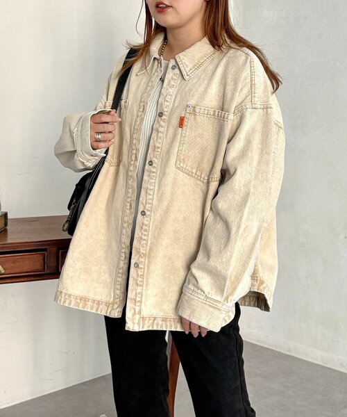 CPCM（シーピーシーエム）の「カラーデニムビッグシャツ（シャツ/ブラウス・レディース・ブラウン/ピンク/ブラック/ブルー・FREE）」の2枚目の写真