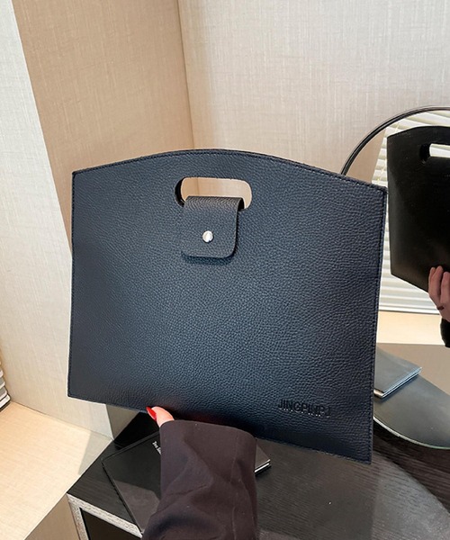TONE SELECT GOODS(トーンセレクトグッズ)の「urbanfemine./合成皮革 PC タブレット ブリーフケース クラッチバッグ 通勤 通学 バッグ U7604(クラッチバッグ・レディース・ベージュ/ブラック/ホワイト/ブラウン/グリーン/ピンク/レッド・FREE)」の3枚目の写真