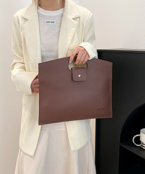 TONE SELECT GOODS(トーンセレクトグッズ)の「urbanfemine./合成皮革 PC タブレット ブリーフケース クラッチバッグ 通勤 通学 バッグ U7604(クラッチバッグ・レディース・ベージュ/ブラック/ホワイト/ブラウン/グリーン/ピンク/レッド・FREE)」の11枚目の写真