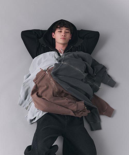 Confirm(コンファーム)の「Switching Full Zip Hoodie / スイッチングフルジップパーカー メンズ レディース ユニセックス(パーカー・メンズ・ブラウン/ブラック/スカイブルー/チャコールグレー・S/M/L)」の5枚目の写真