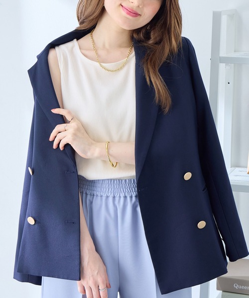 alotta（アロッタ）の「＜インナーの肩紐隠せる！ストラップ付き＞リブタンクトップ（タンクトップ・レディース・ホワイト/ホワイト×ブラック/ブラック・M/LL/L）」の6枚目の写真