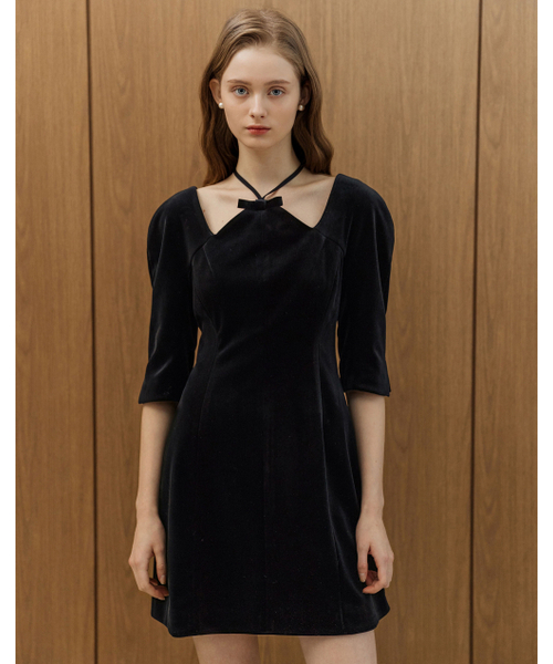 Velvet Ribbon Black Dress