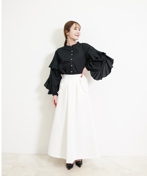 CHhdmn(シーエイチヒデモン)の「フリルポケット ダンボールニット フレアスカート ロングスカート Aライン ウエストゴム 大人カジュアル きれいめ 春スカート(スカート・レディース・ブラック/ネイビー/ホワイト・M/L)」の4枚目の写真