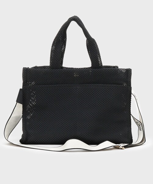 OPAQUE.CLIP(オペークドットクリップ)の「メッシュスクエアトートバッグ【2WAY/A4サイズ対応】(トートバッグ・レディース・アイボリー/ブラック・00)」の10枚目の写真