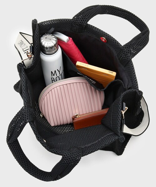 OPAQUE.CLIP(オペークドットクリップ)の「メッシュスクエアトートバッグ【2WAY/A4サイズ対応】(トートバッグ・レディース・アイボリー/ブラック・00)」の14枚目の写真