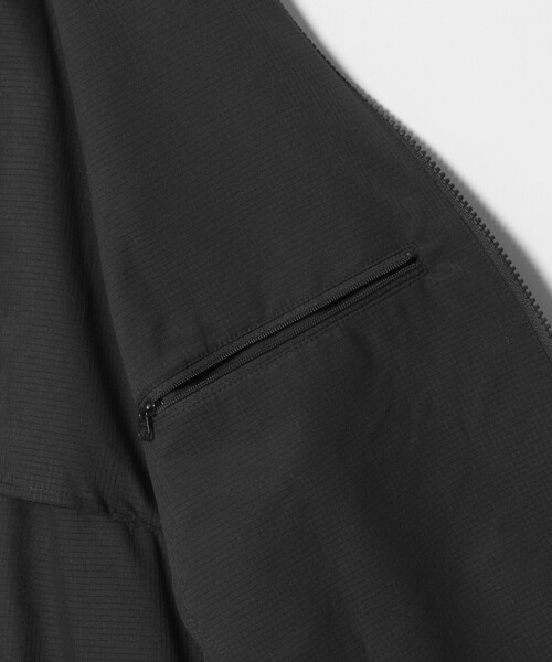 WILD THINGS（ワイルドシングス）の「＜WILD THINGS × monkey time＞パラシュート ジャケット（ブルゾン・メンズ・ダークグレー/ブラック・L/M/S）」の17枚目の写真