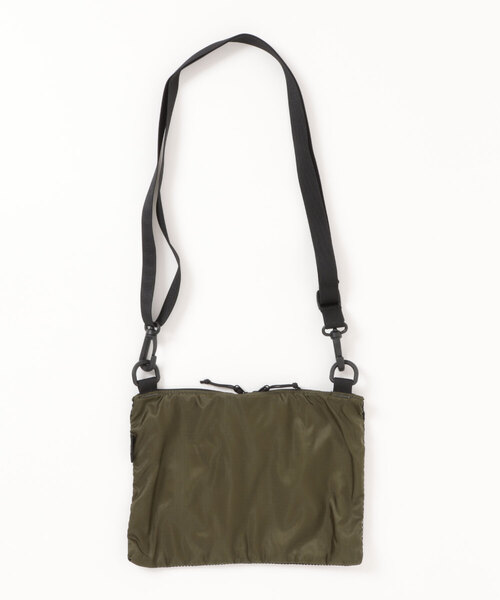 WILD THINGS(ワイルドシングス)の「【WILD THINGS】LIGHT SHOULDER POUCH L 超軽量 リップストップナイロン 2層ポケット 大きめショルダー(ショルダーバッグ・レディース・クリアブラック/カーキ/クリアブラウン・ONE SIZE)」の8枚目の写真